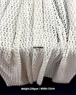 Летне-осеннее трикотажное полотно двойной вязки, прочное и комфортное для ношения в течение всего дня