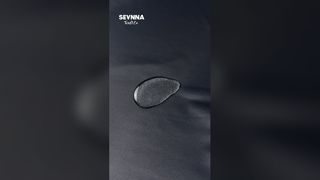 Ткань для бега UPF 50+, дышащая и прочная.